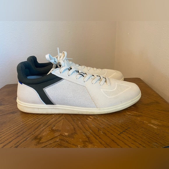 Rothy’s RS01 Hudson sneaker with green M12